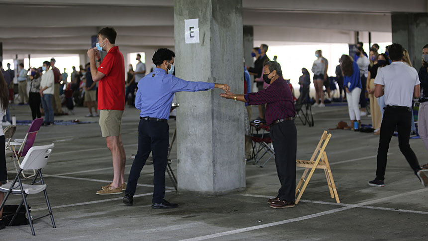 Duke Catholic Center holds outdoor Mass