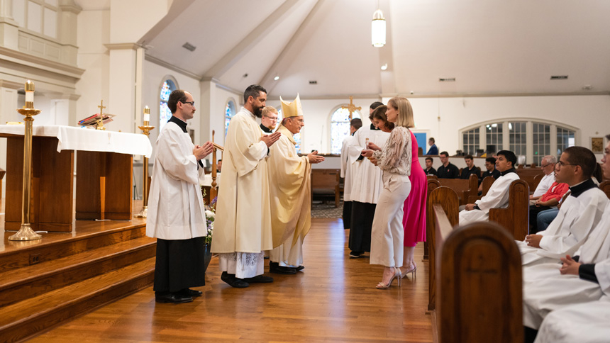 Seminarians close out summer, celebrate special Mass