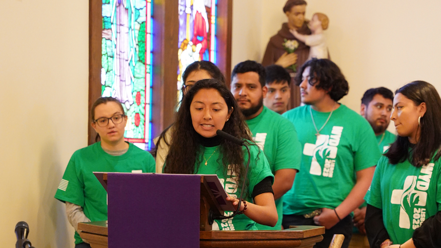 Bishop celebrates Mass with diocese's World Youth Day participants