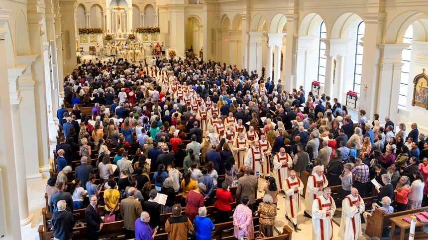 ‘What a glorious century’ Diocese observes centennial at Mass of the Faithful